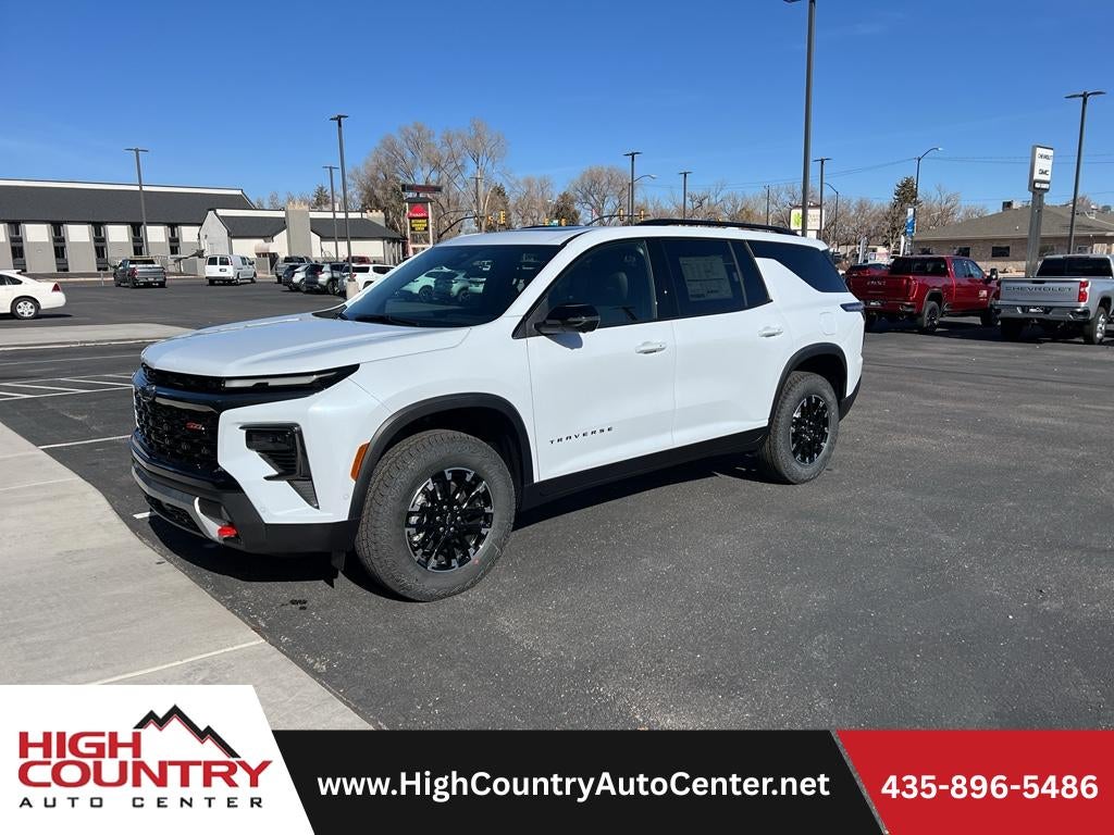 2026 Chevrolet Traverse Z71 in Polar White Tricoat — front three-quarter view